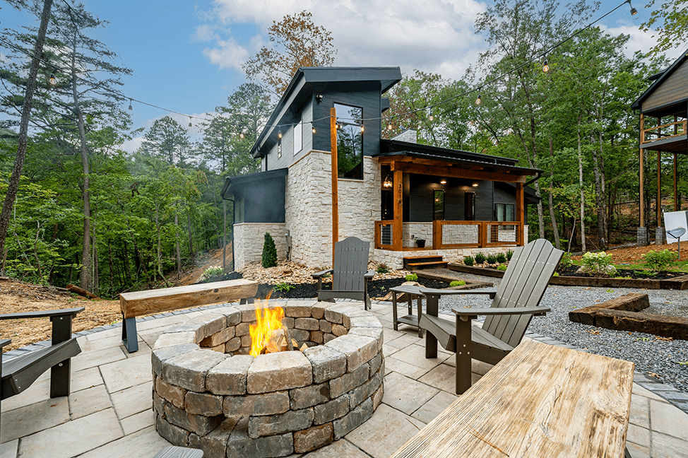 ThunderSplash Gatlinburg - Luxe Living STR Properties
