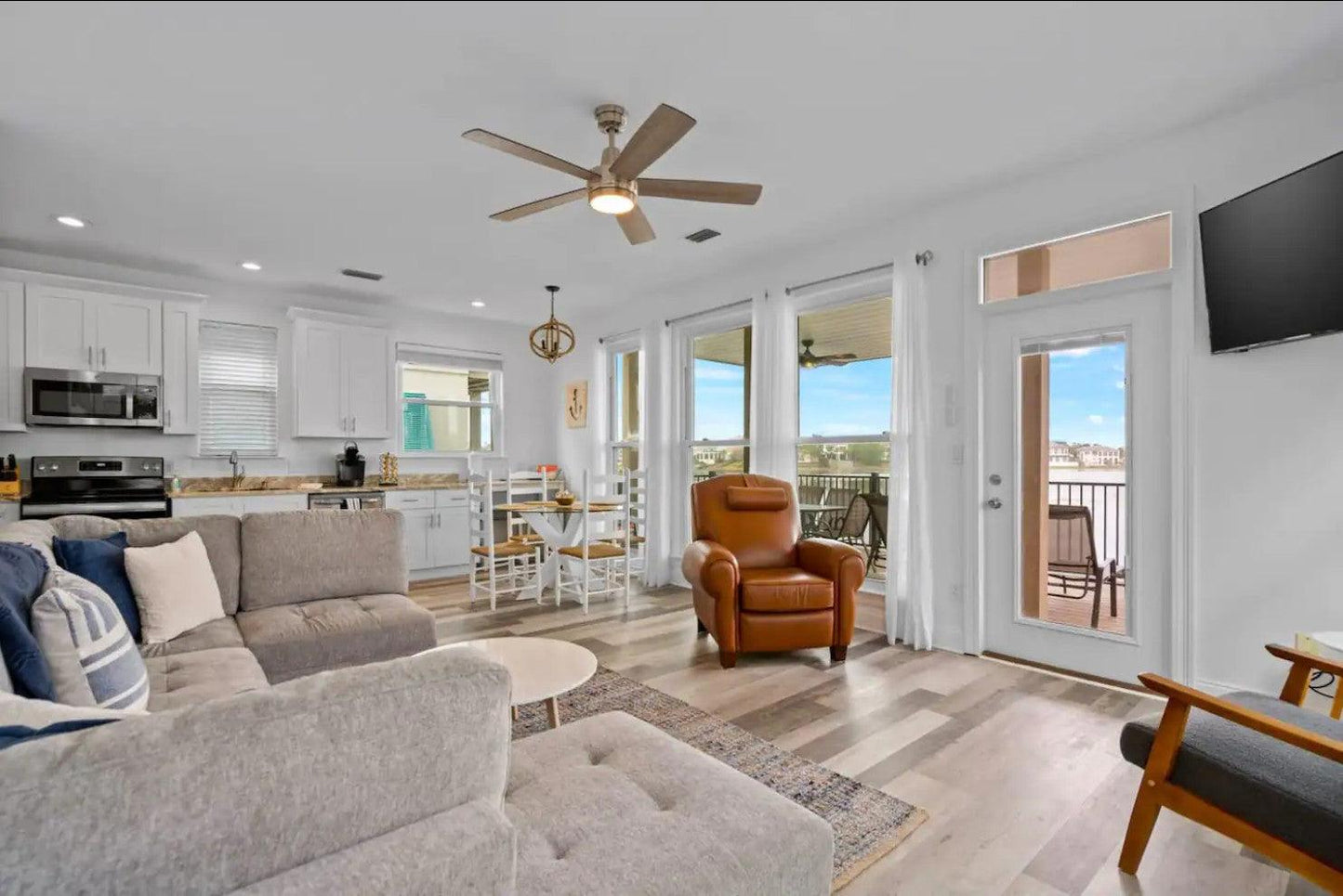 21B Waters Edge Destin - Luxe Living STR Properties