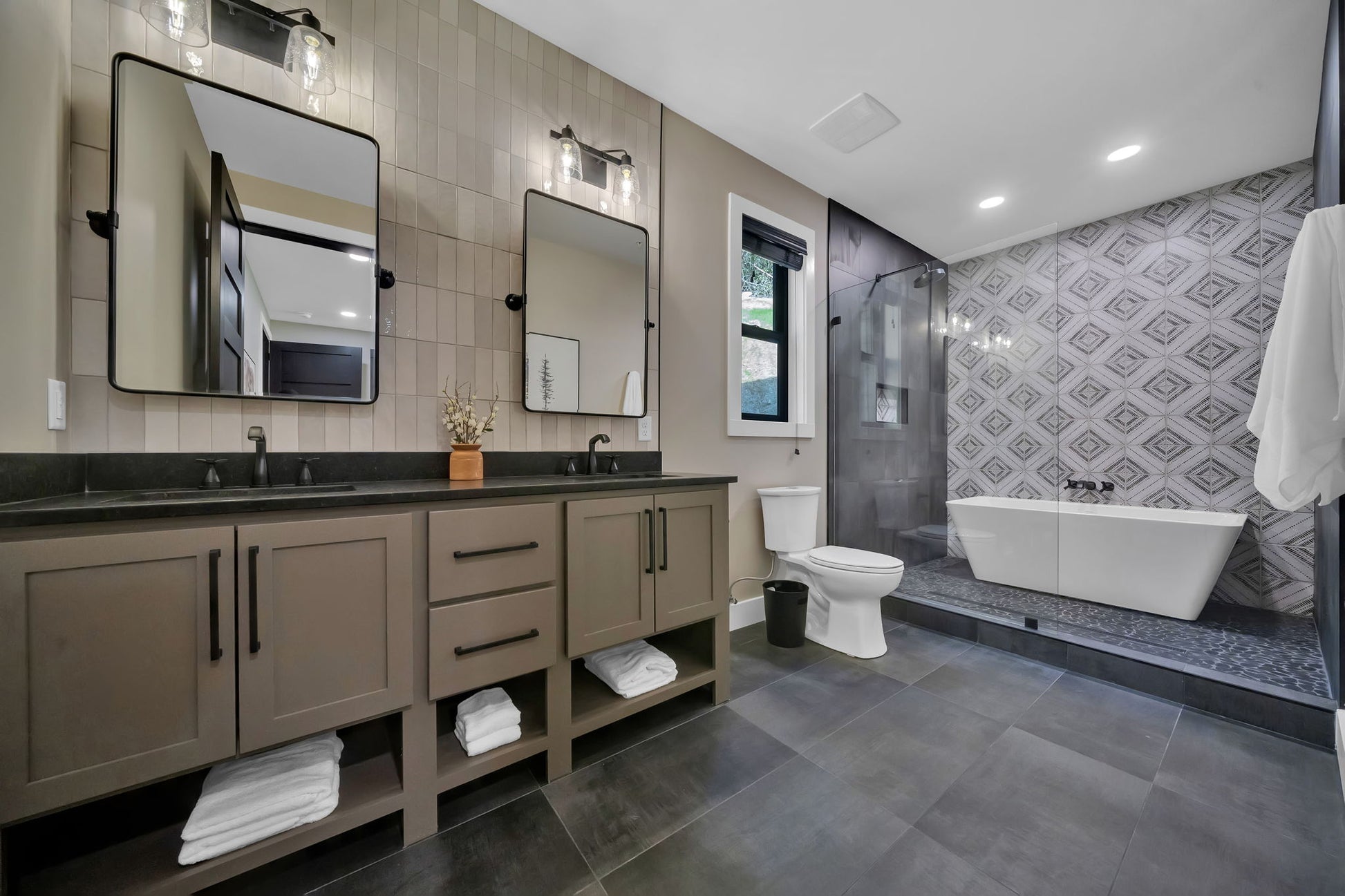 Great Expectations - Luxe Living STR Properties