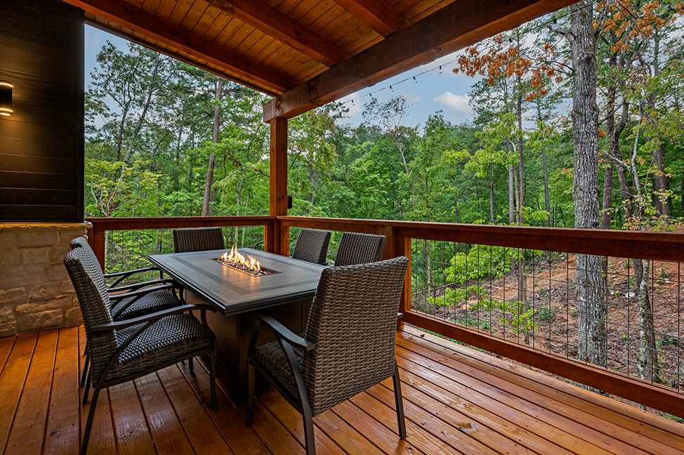 ThunderSplash Gatlinburg - Luxe Living STR Properties