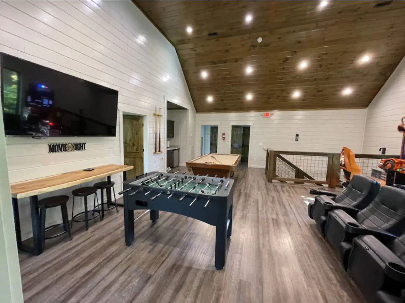 Swimming in the Smokies Gatlinburg - Luxe Living STR Properties